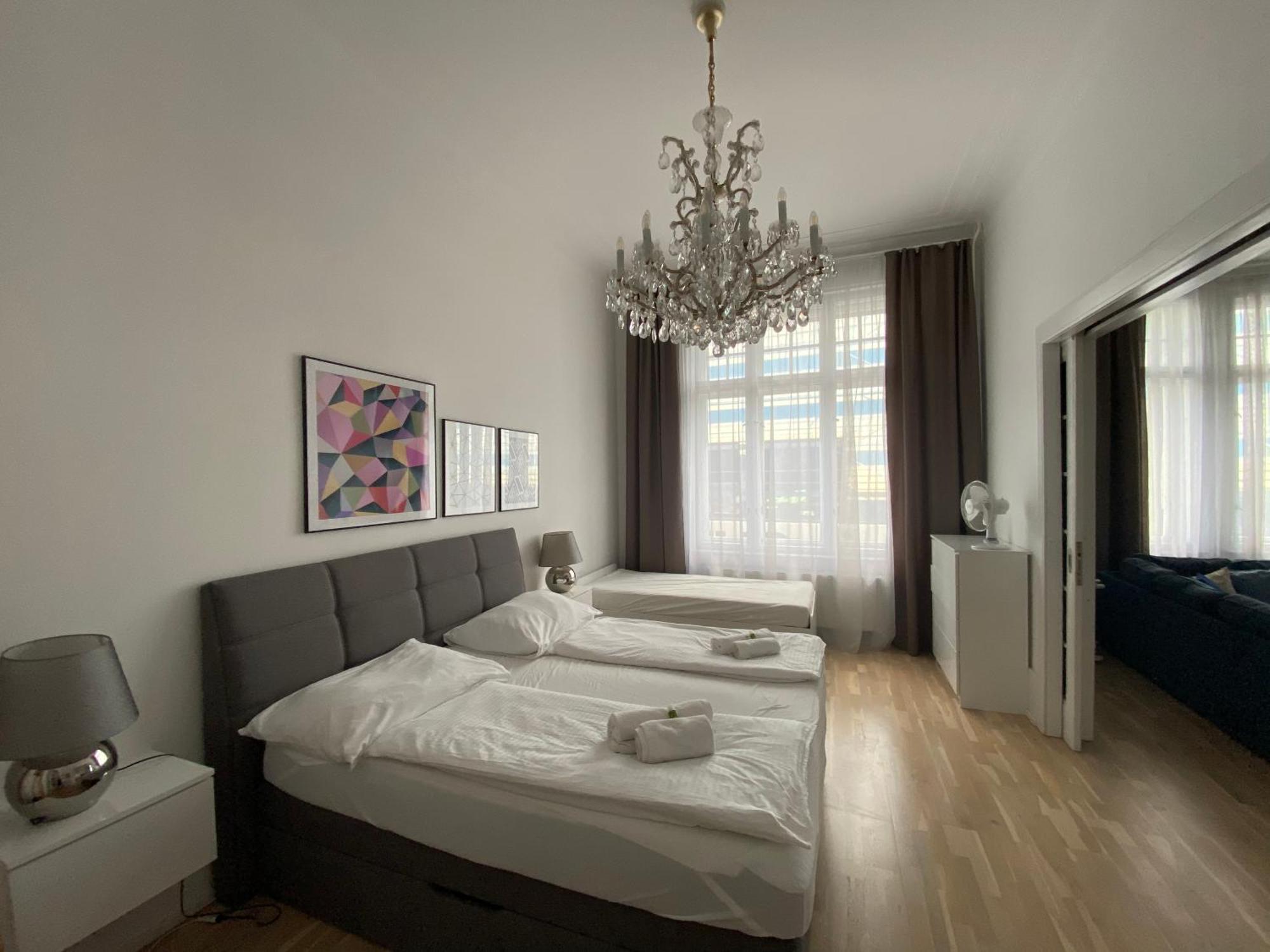 Top Class Apartment In Old Town 2 Bedrooms Прага Екстериор снимка